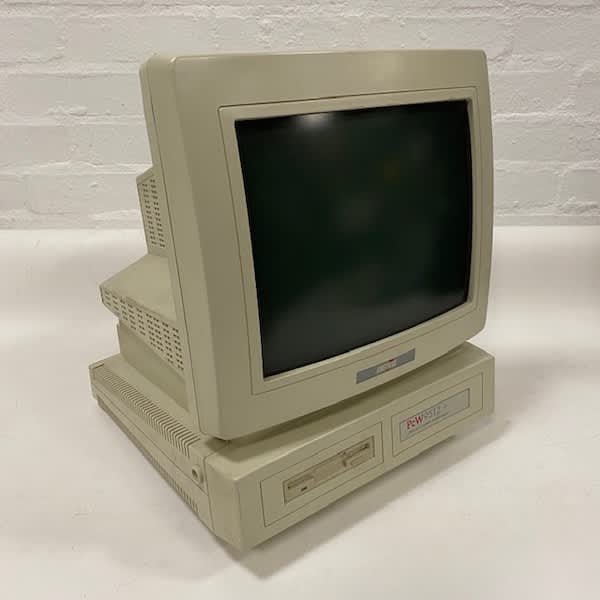 4: Amstrad PCW9512 Computer (Non Practical) (1987)