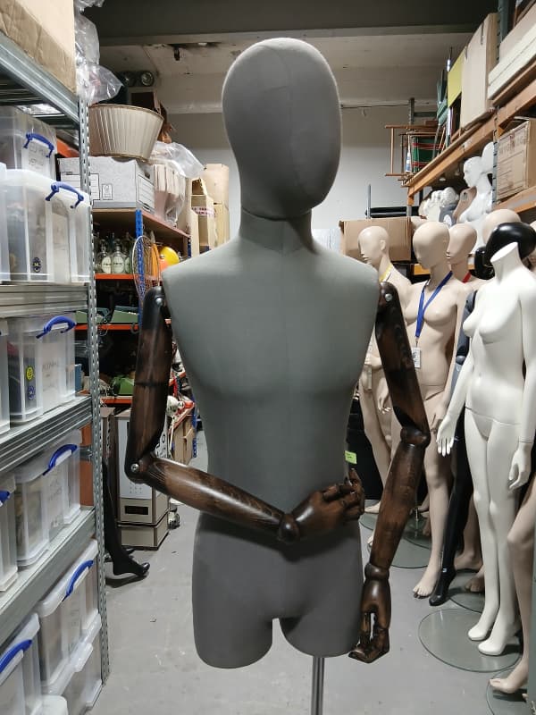 5: Male Tailors Torso With Articulated Arms On Stand