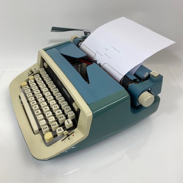 3: Fully Working Imperial Typewriter