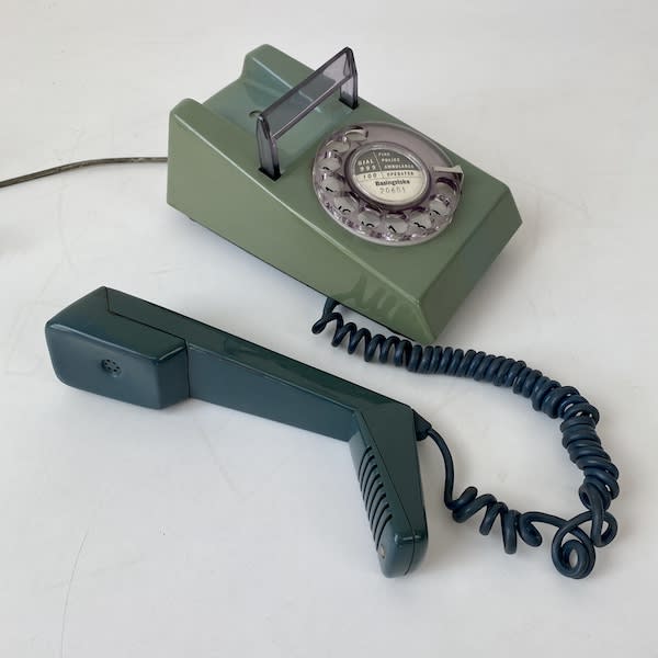 3: 1970's Retro Trim Phone