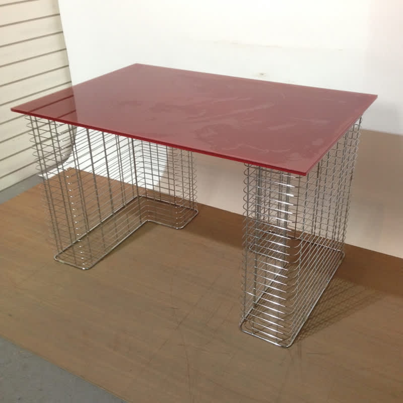 Red glass hot sale desk