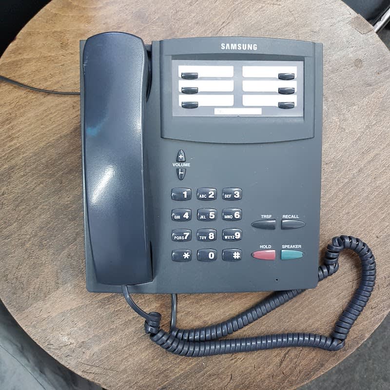 2: Samsung Office Desktop Phone