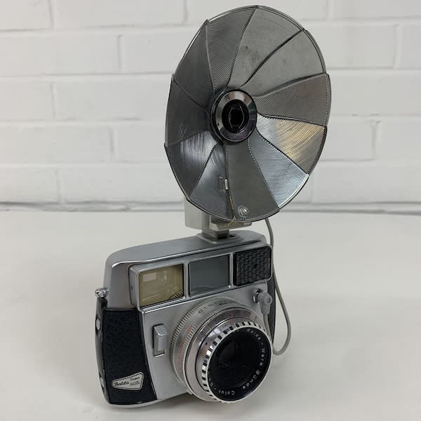 3: Vintage Camera With Flash Unit (Non Practical)