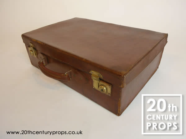 2: Vintage Leather Case