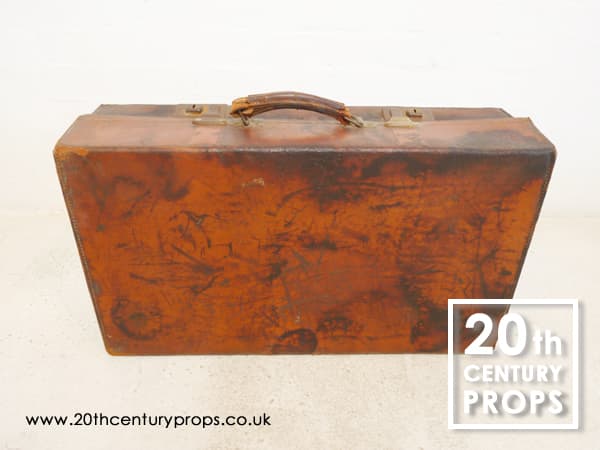 2: Leather Vintage Suitcase