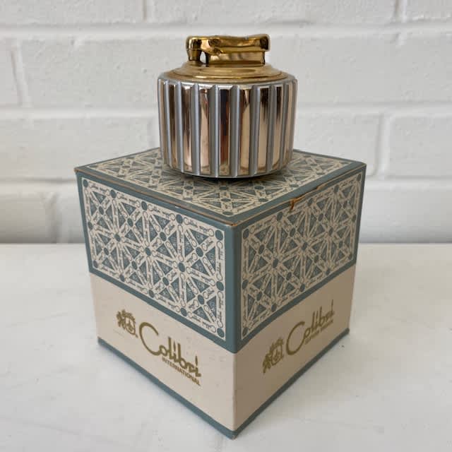 3: Retro 1960's / 1970's Cigarette Lighter