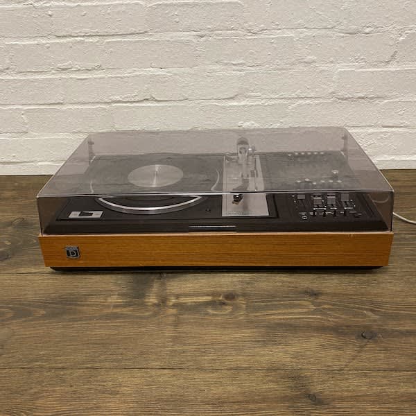 5: Vintage Dynatron Record Player & Tape Deck (Non Practical)