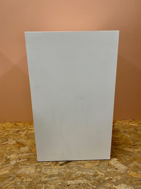 10: White Plinth (With Top Panel Hole For Cables Etc.)