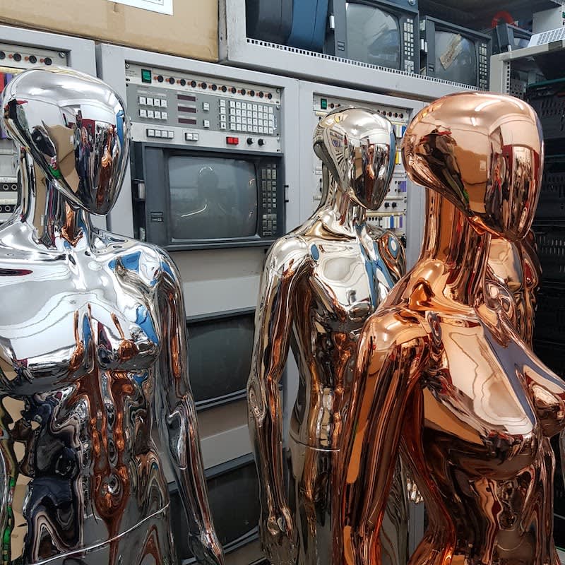 12: Silver Metallic Male Mannequin