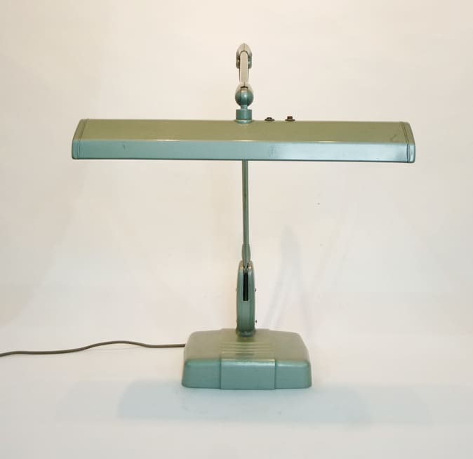 4: Large Industrial Adjustable Desk Lamp (Working)