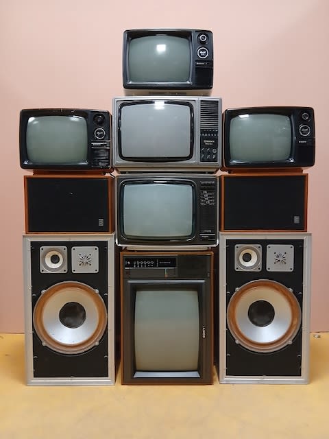 Working TV's & Speaker Stack