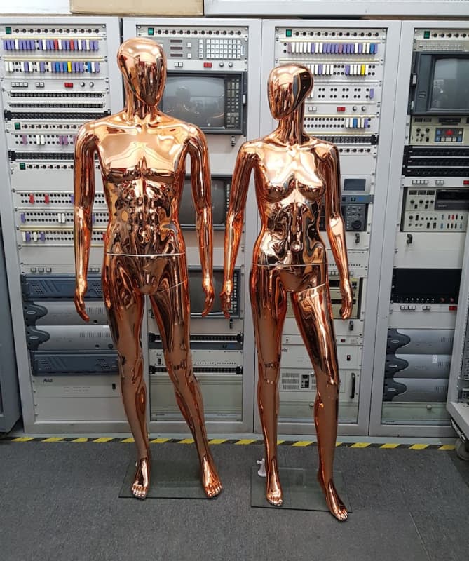 12: Rose Gold Metallic Male Mannequin