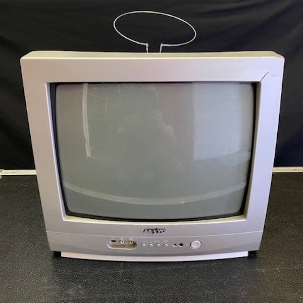 2: Non Practical Sanyo TV