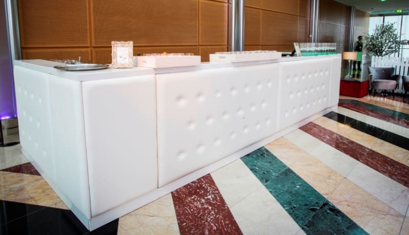 3: White padded bar long