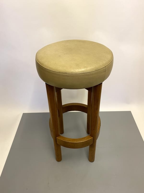 6: Pub Stool