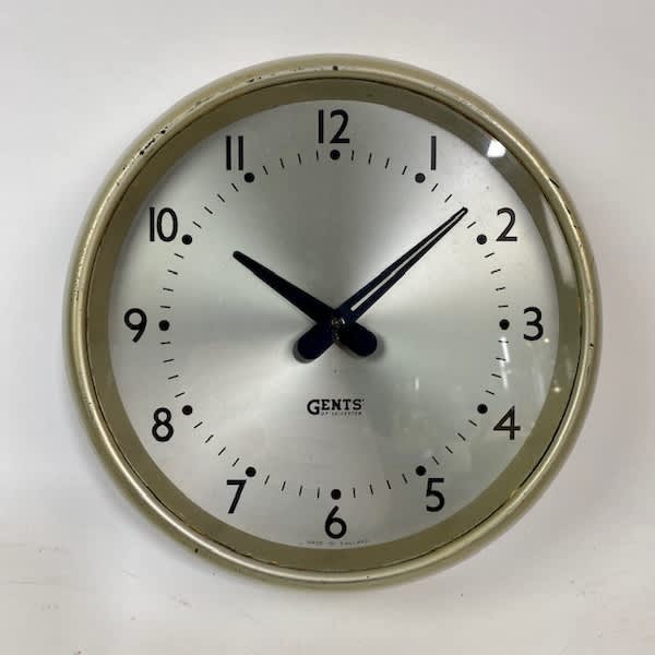 3: Gents Industrial Wall Clock