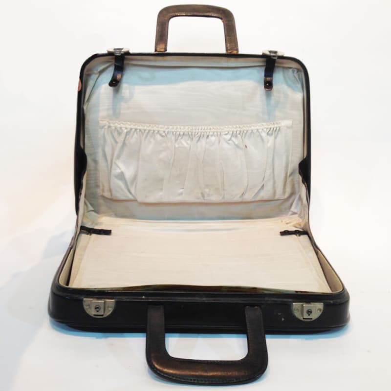 5: Thin Black Soft Leather Suitcase