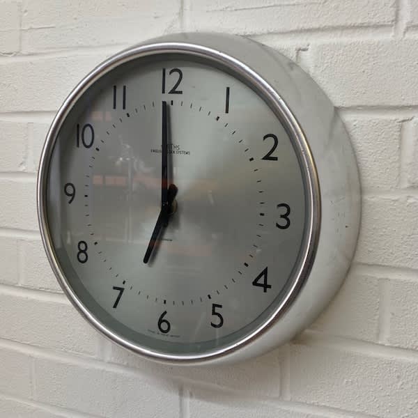 Smiths Chrome & Silver Wall Clock