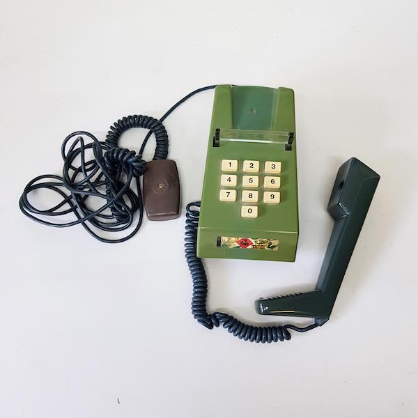3: Green Trim Phone