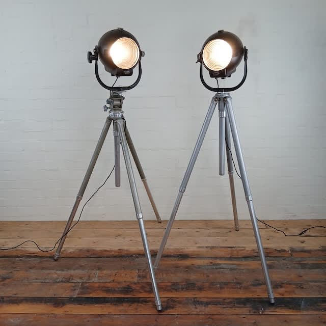 6: Vintage 'Strand Electric' Black Studio Spotlight (Working)