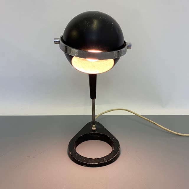 4: Black & Chrome Retro Desk Lamp - Working 