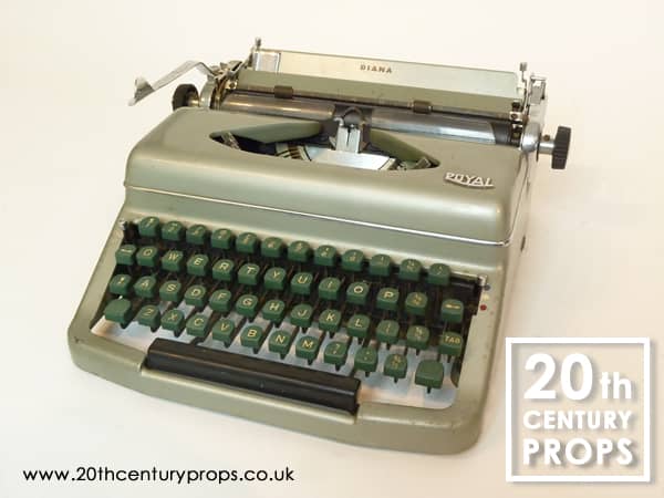 2: Non Practical 1950's Vintage ROYAL Typewriter