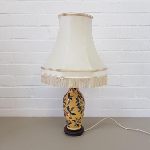 2: Vintage Printed Vase With Cream Fringed Lampshade (Working)