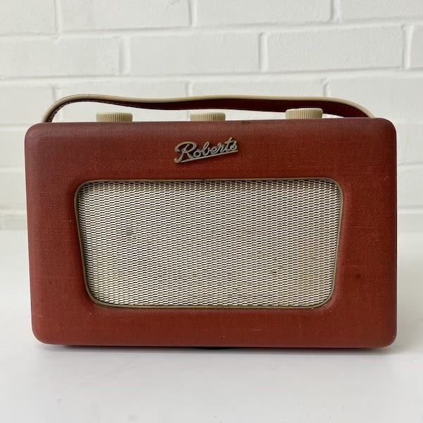 4: Robert Red Radio (Non Practical)