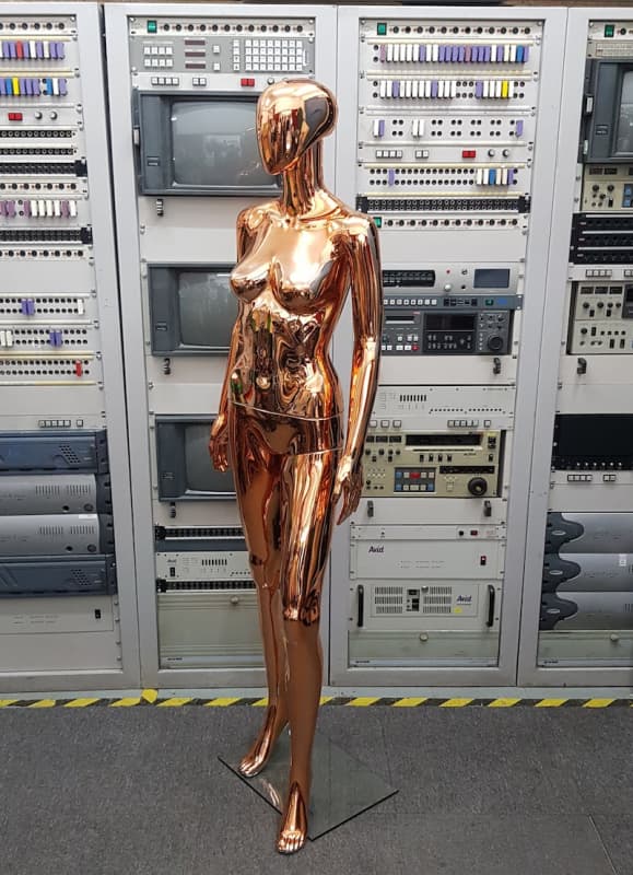12: Rose Gold Metallic Female Mannequin