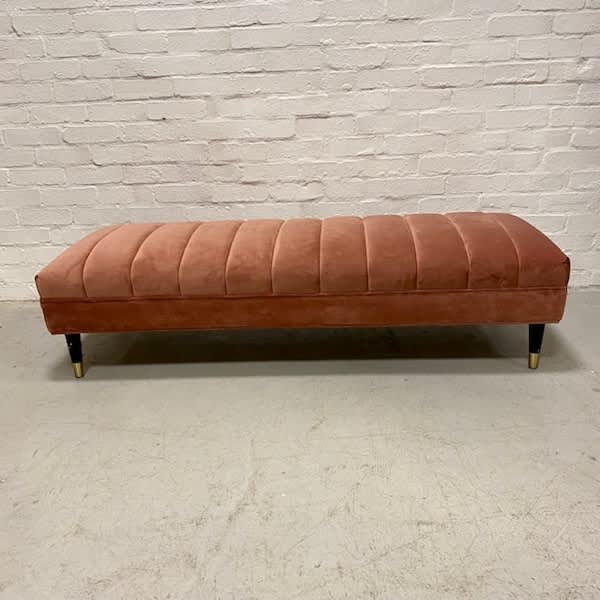 5: Dusky Pink Low Level Bench