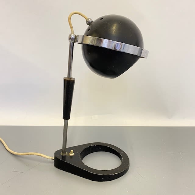 4: Black & Chrome Retro Desk Lamp - Working 