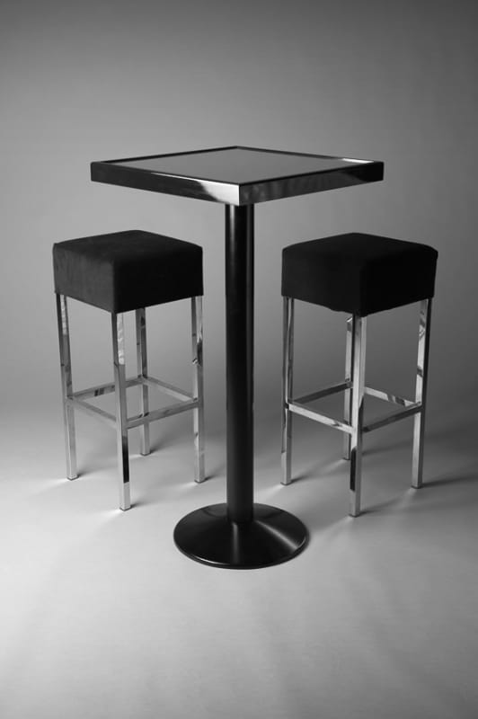 3: Black Square Poseur Mirrored