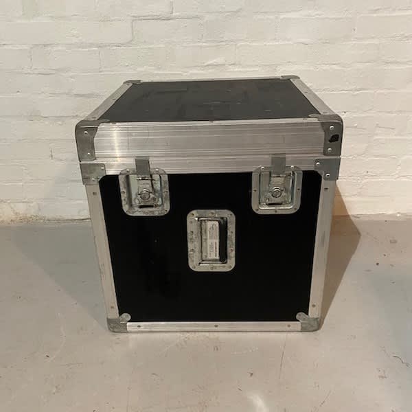 3: Medium Square Flight Case