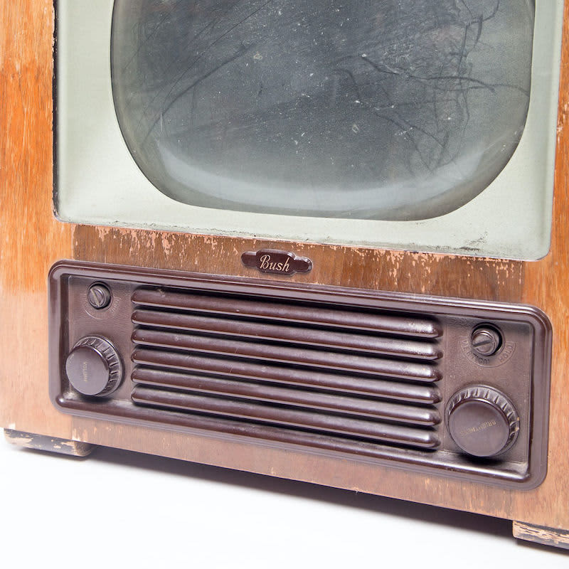 4: Non Practical Vintage 1940's Bush TV