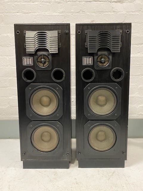 3: Goodmans HT170 Black Wooden Cased Speaker (Non Practical)