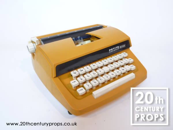 2: Non Practical Retro Orange Child's Petite Typewriter & Carry Case 