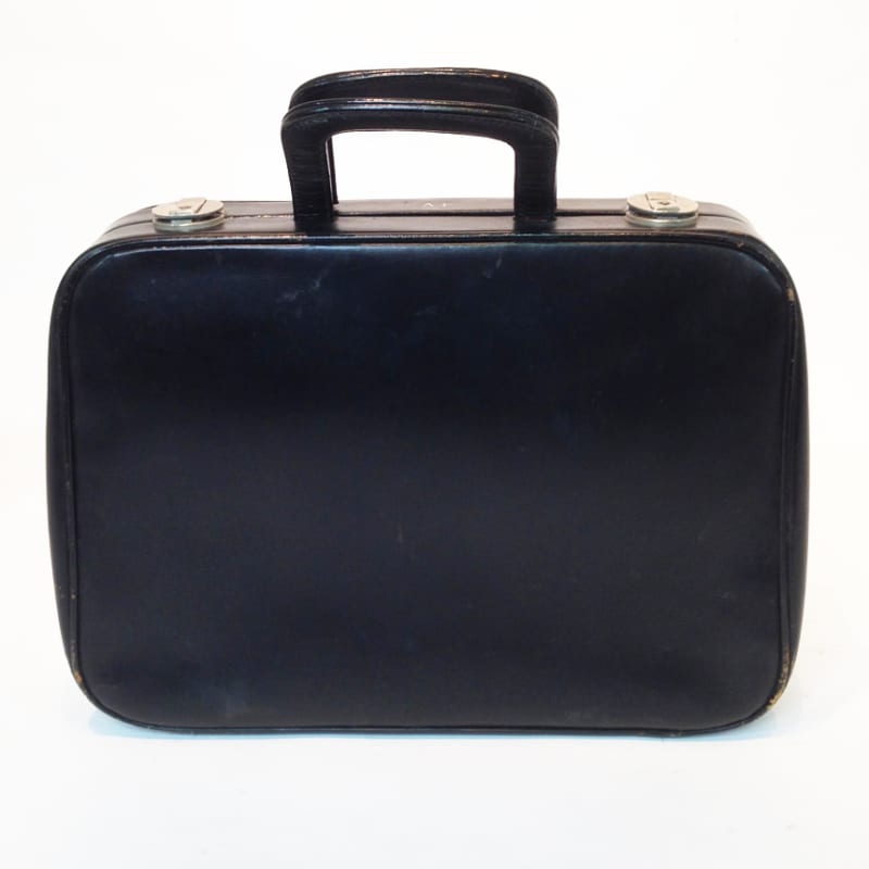 5: Thin Black Soft Leather Suitcase