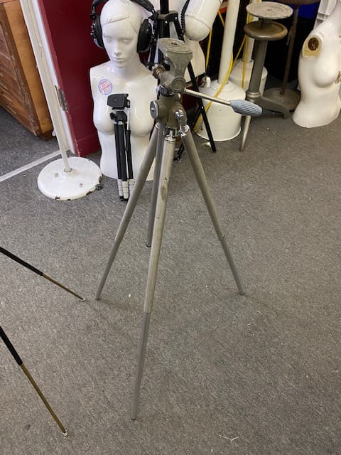 2: Extendable Metal Camera Tripod