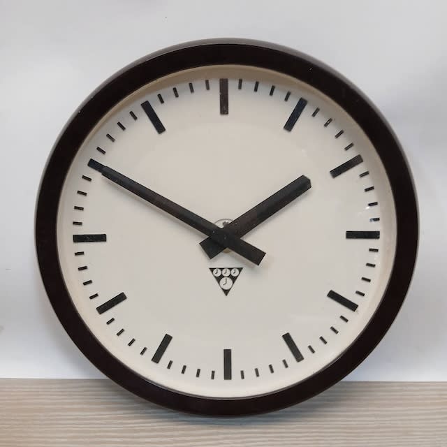Industrial Factory Clock (Diameter 31cm) (Non Practical)
