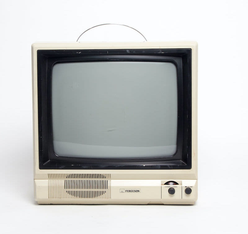 4: Non Practical 1980's Portable Ferguson 38050 TV