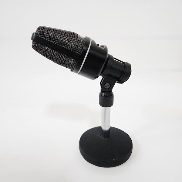 4: Prosound Desk Microphone (Non Practical)