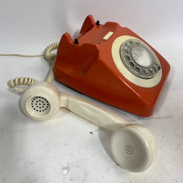 4: Orange/Cream Retro Telephone