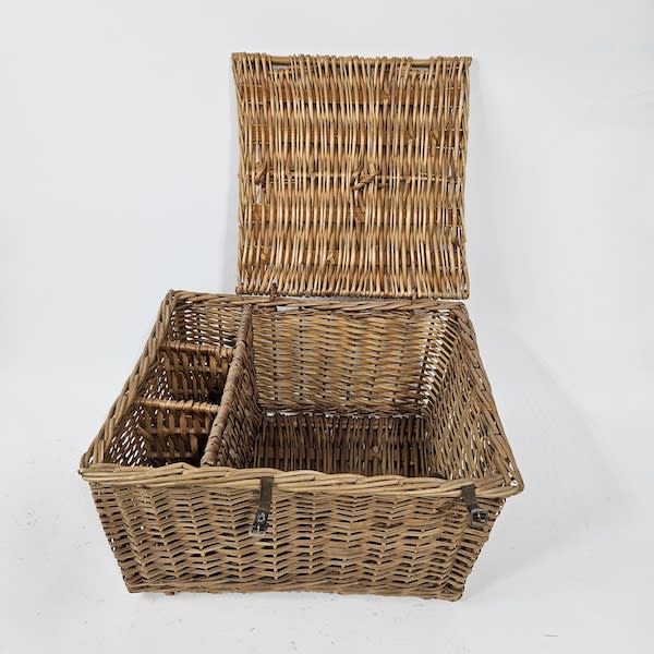 4: Picnic Wicker Basket