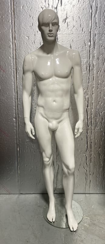 5: Male Gloss White Mannequin 