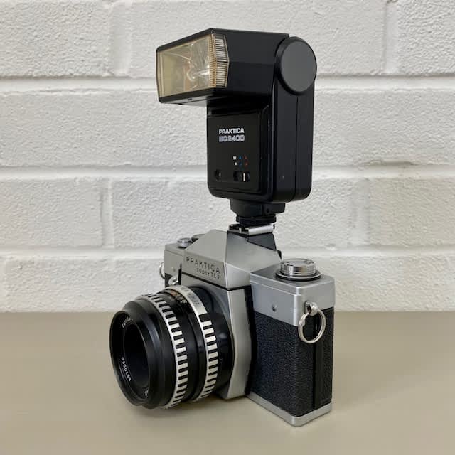4: Praktica Super TL 2 SLR Single Paparazzi Camera With Working Flash Unit