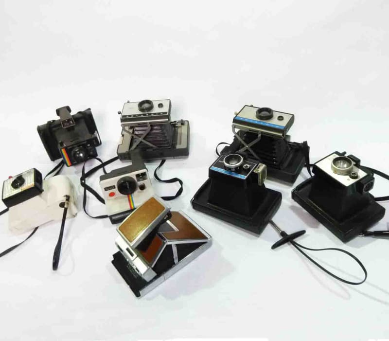 4: Retro Polaroid Cameras