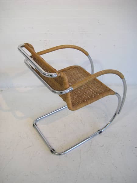 4: Cantilever Chairs Designed By Mies Van Der Rohe