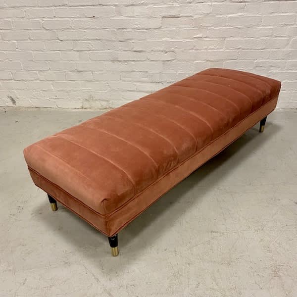 5: Dusky Pink Low Level Bench