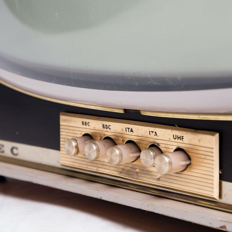 4: Non Practical Vintage Wooden Framed GEC Nineteen TV (1950's)