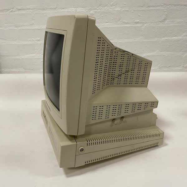 4: Amstrad PCW9512 Computer (Non Practical) (1987)